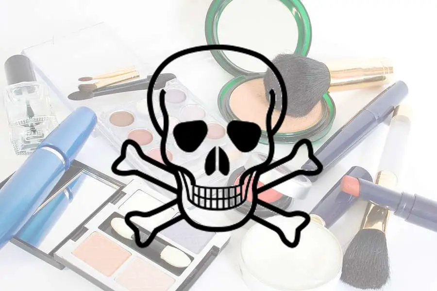 Avoid Chemical Based Cosmetics During Pregnancy